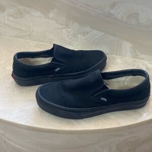 Black Vans size 9
